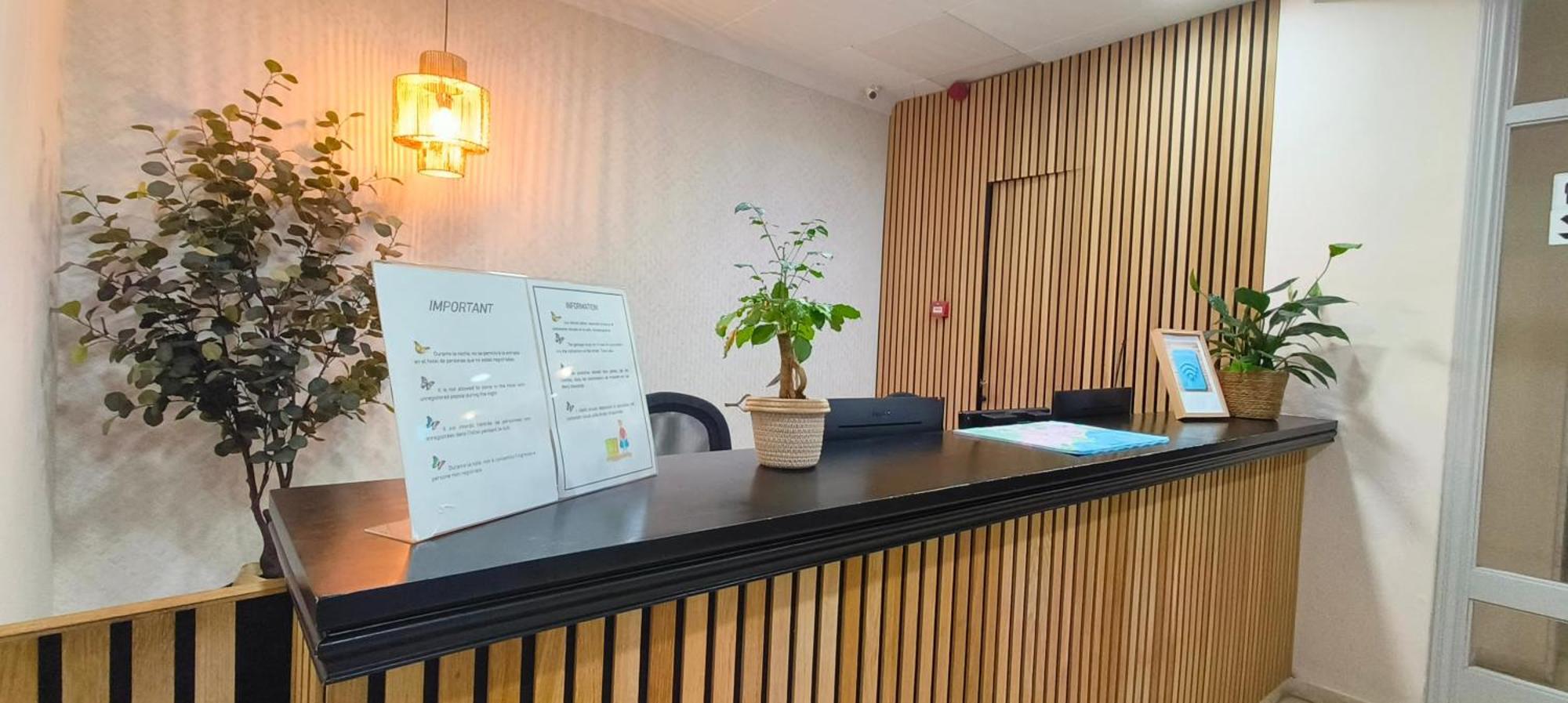 อพาร์ตโฮเต็ล ลาส มารีโปซาส Aparthotel โยเรตเดมาร์ ภายนอก รูปภาพ